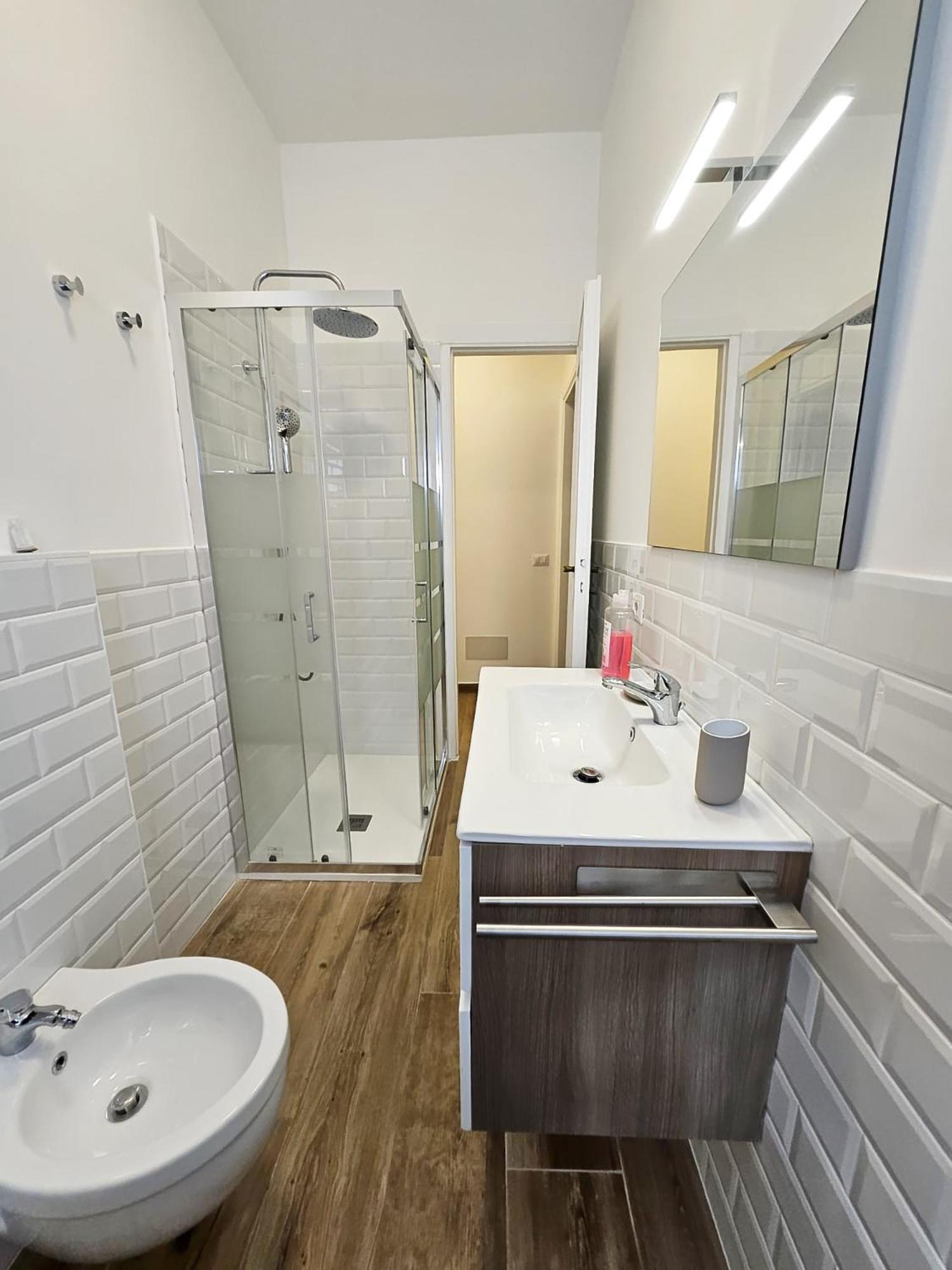 Hbhall Linate Apartment Милан Экстерьер фото