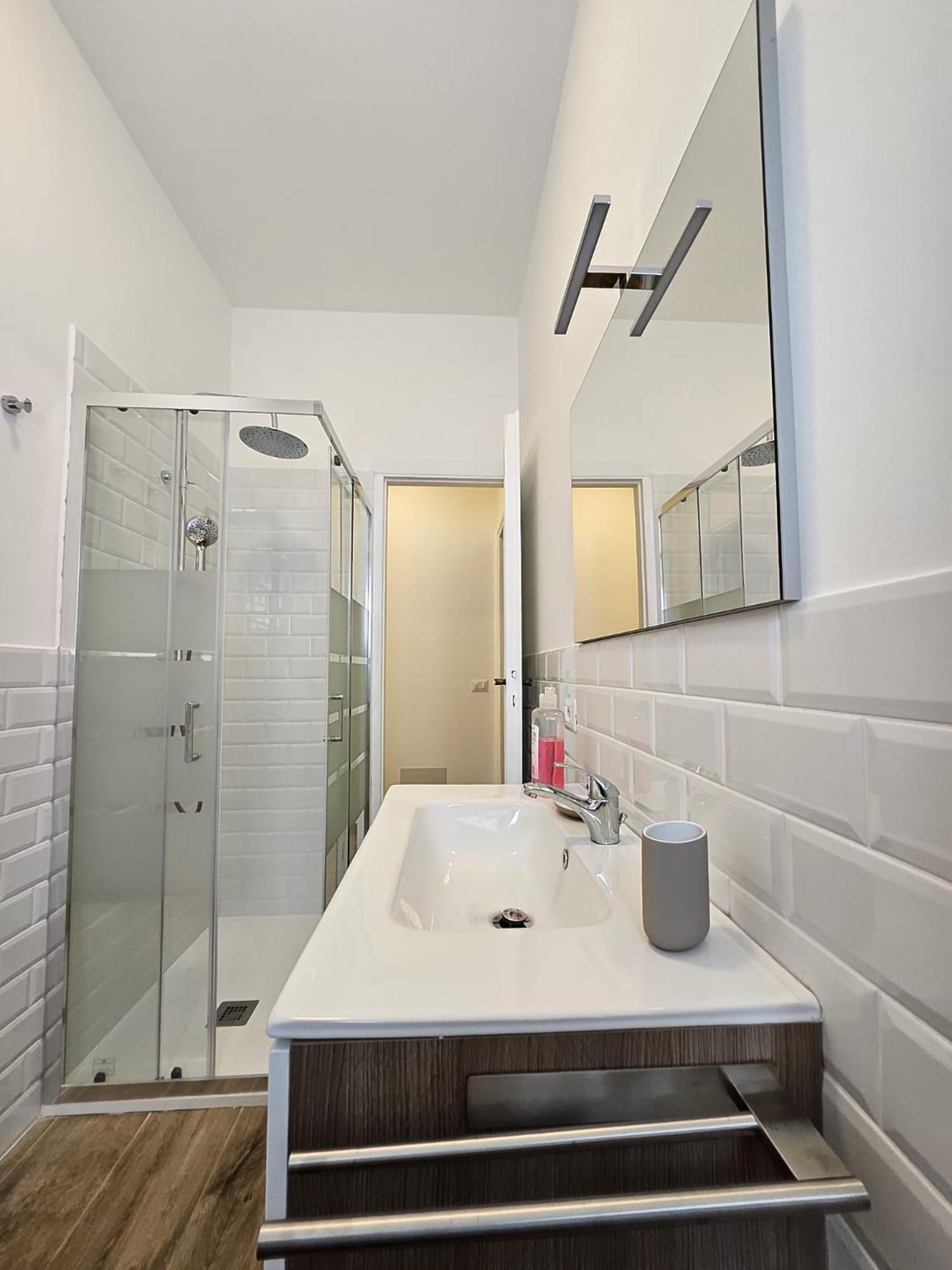 Hbhall Linate Apartment Милан Экстерьер фото